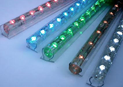 LED indirektes Licht mit Lichtschlauch, auch Lichtleiter erhältlich.